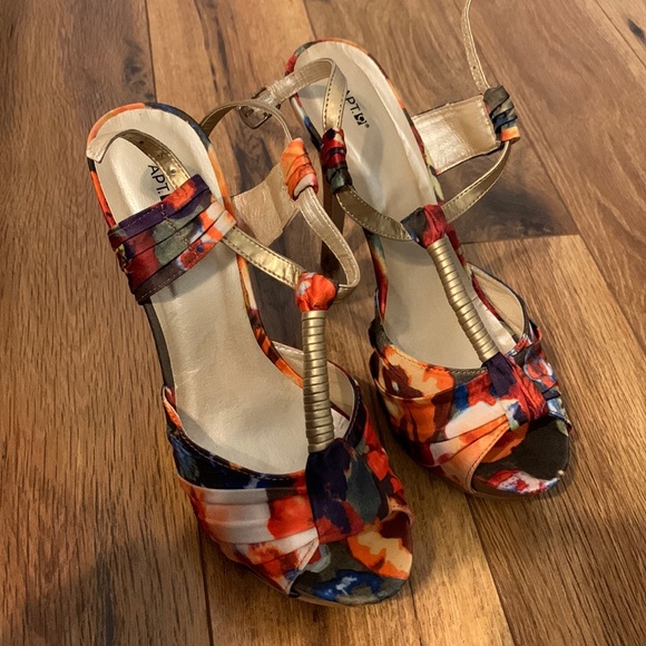 Apt. 9 Shoes - Barely worn heels.